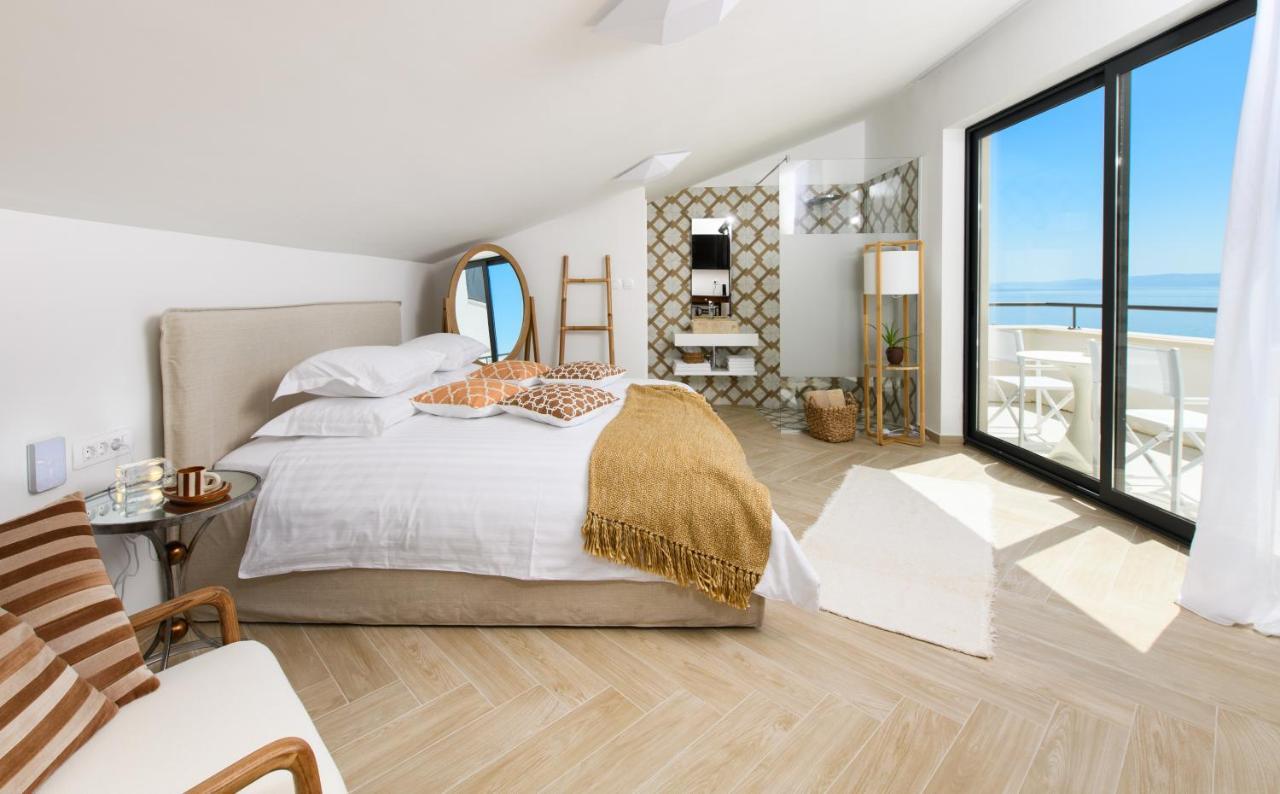 Gallery Luxury Suites & Rooms-Only Adults Split Eksteriør bilde