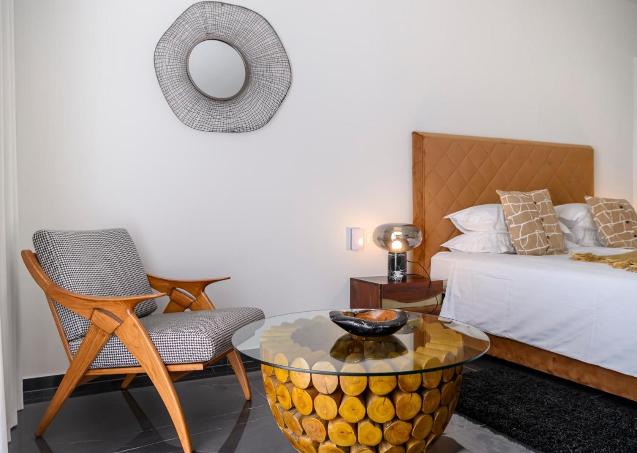 Gallery Luxury Suites & Rooms-Only Adults Split Eksteriør bilde