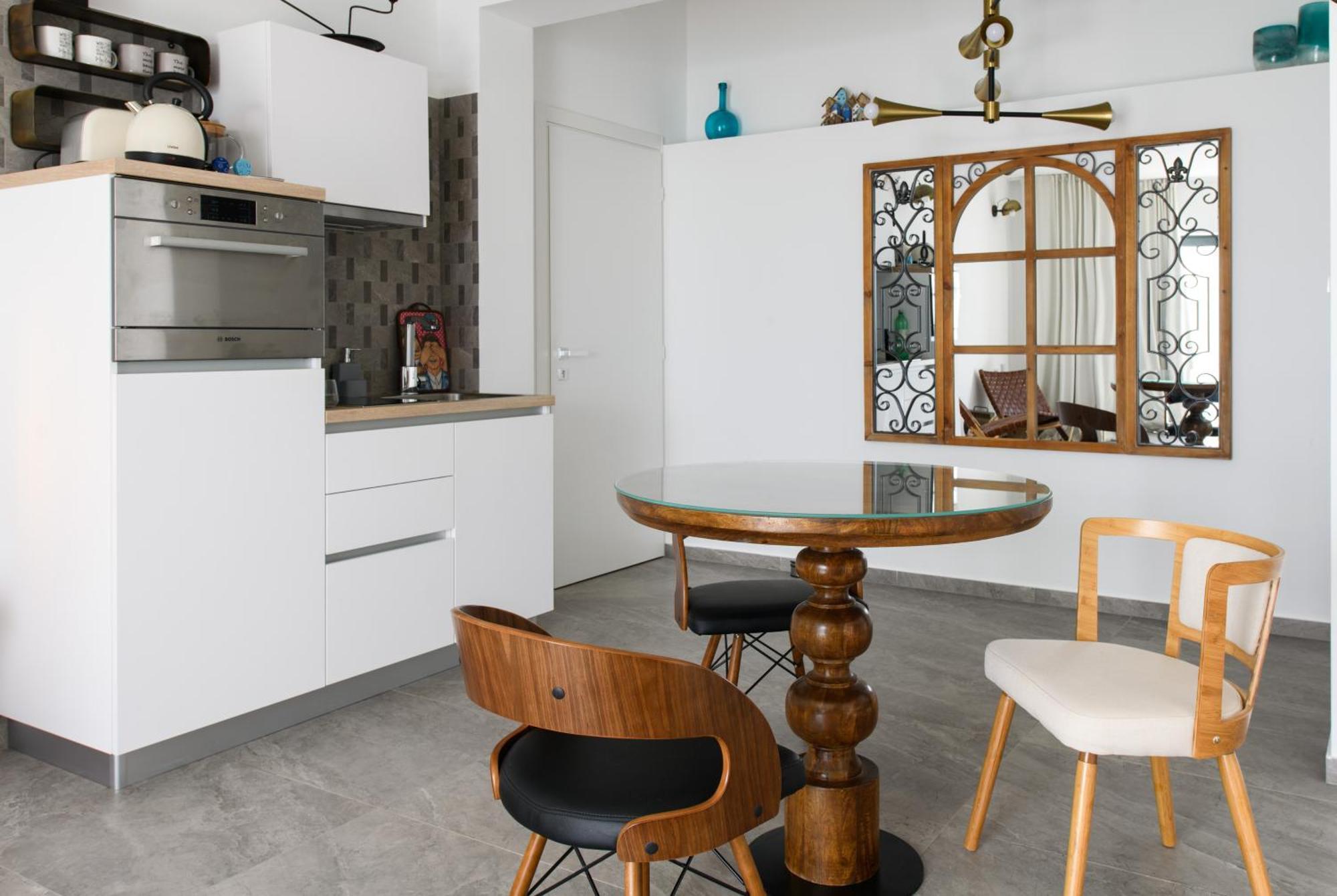 Gallery Luxury Suites & Rooms-Only Adults Split Eksteriør bilde