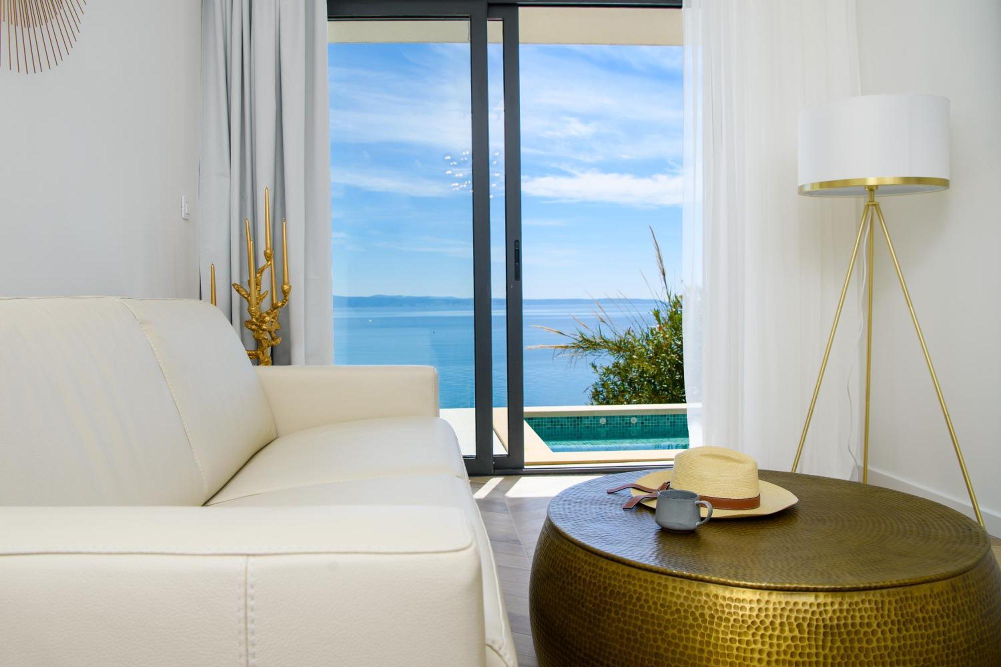 Gallery Luxury Suites & Rooms-Only Adults Split Eksteriør bilde