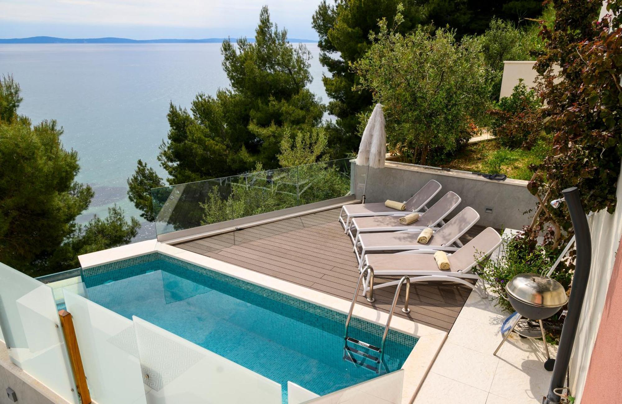 Gallery Luxury Suites & Rooms-Only Adults Split Eksteriør bilde